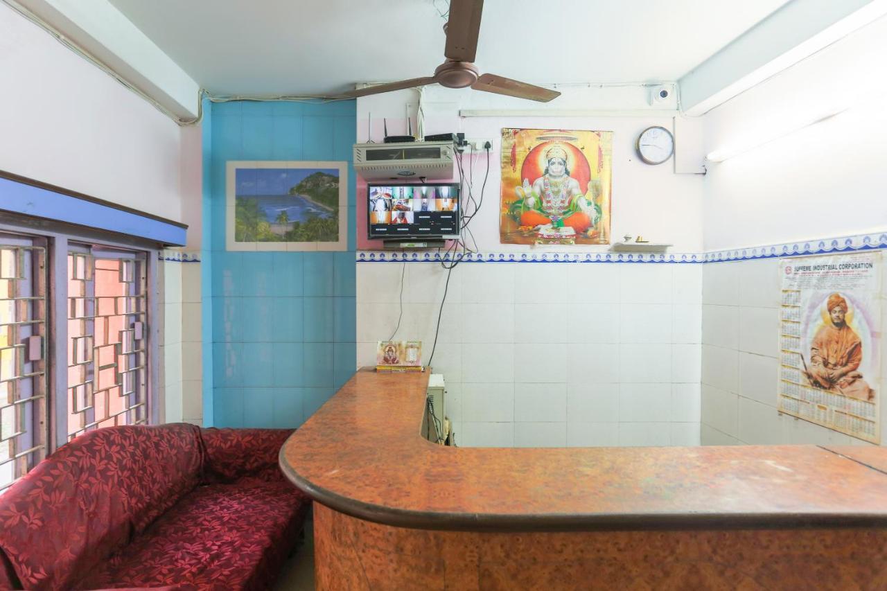 Oyo 73902 Vyttila Residency Hotel Kochi Luaran gambar