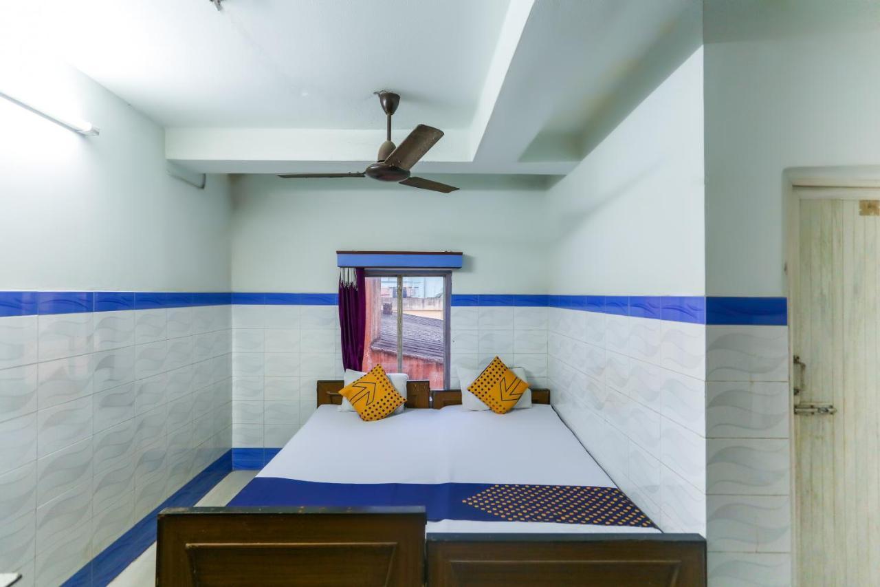 Oyo 73902 Vyttila Residency Hotel Kochi Luaran gambar