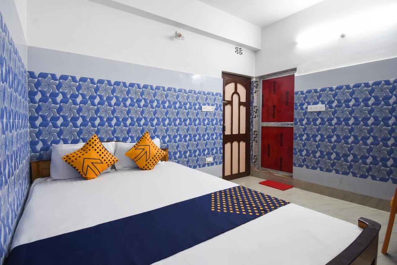 Oyo 73902 Vyttila Residency Hotel Kochi Luaran gambar