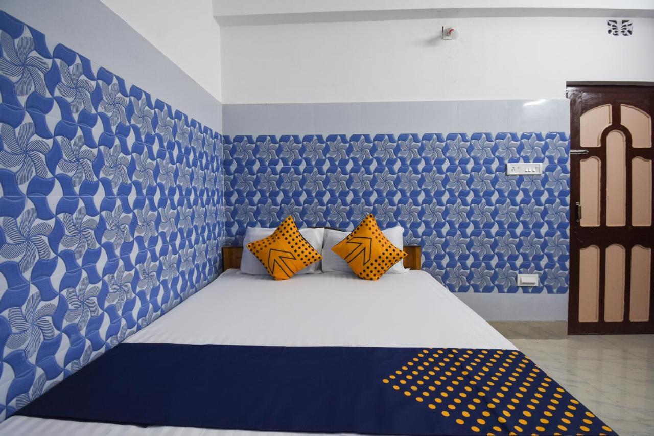 Oyo 73902 Vyttila Residency Hotel Kochi Luaran gambar